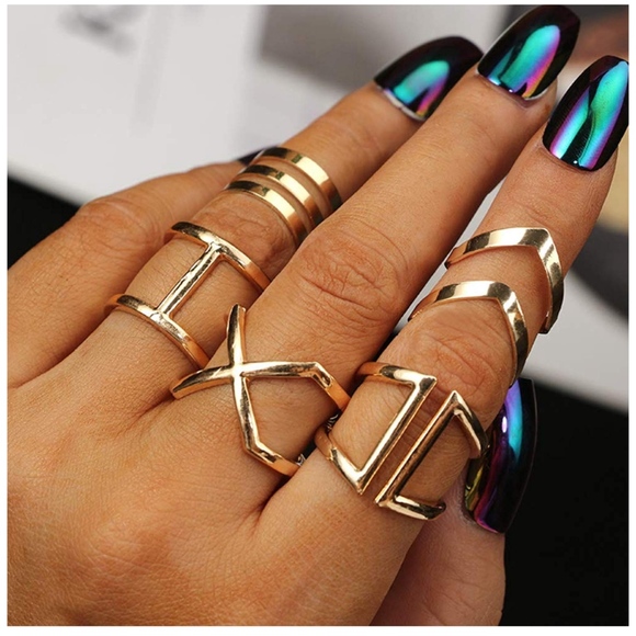 ‼️BOGO FREE Boho Inspired Stack Gold Simple Rings - Picture 3 of 4